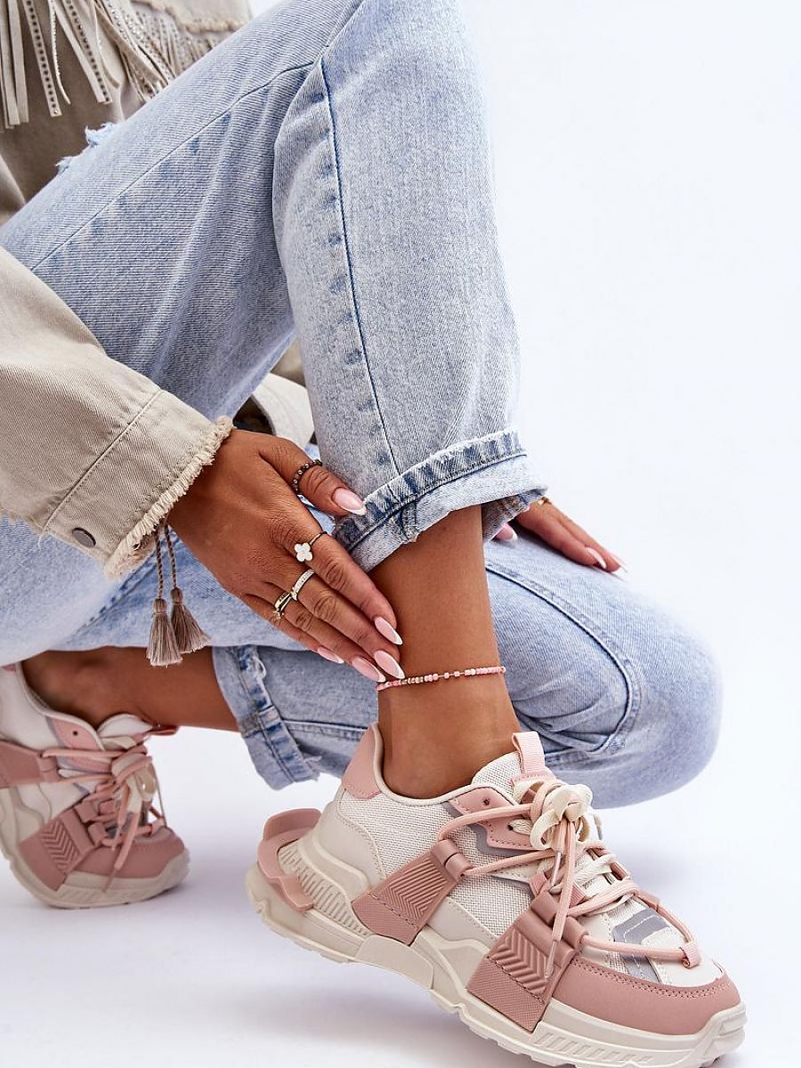 Sneakers cu platformă model Step in style
